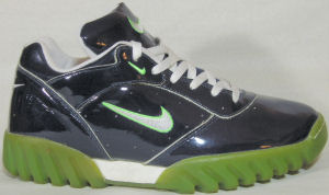 Black and green Nike Live Wire sneakers