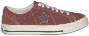 Converse One Star sneaker in rust with black star