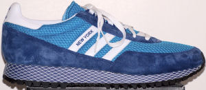 adidas New York Nylon running shoe, blue with white stripes, and mesh Dellinger Web midsole adidas New York Nylon running shoe, blue with white stripes, and mesh Dellinger Web midsole